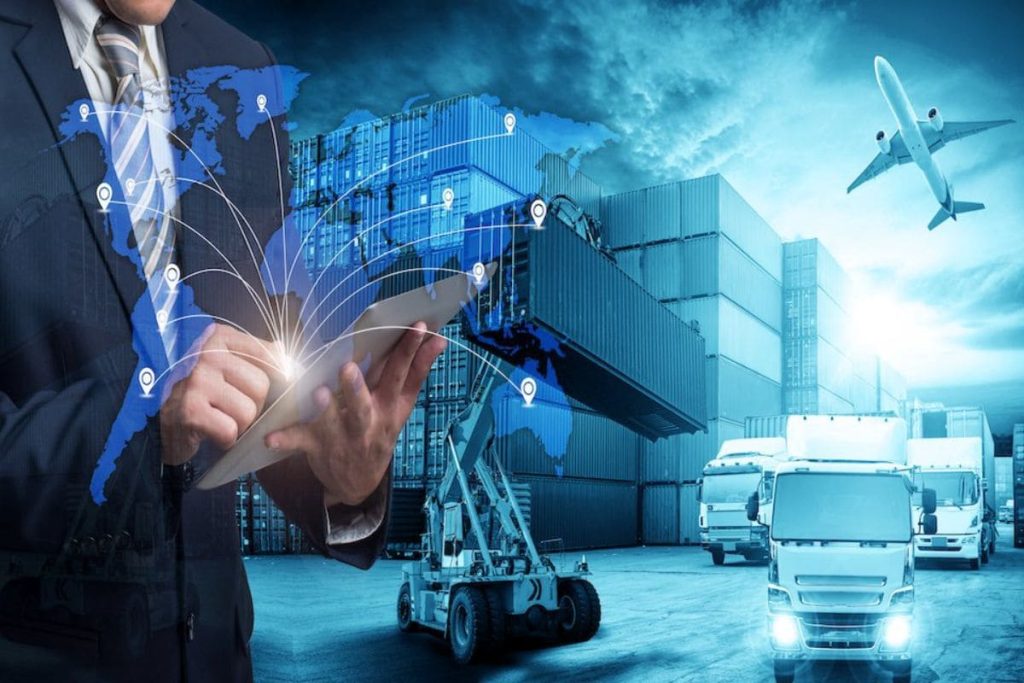 Logistics đóng một vai trò không thể thiếu trong nền kinh tế hiện đại