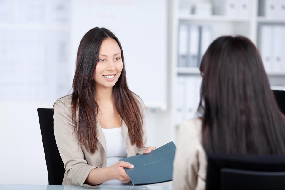 Mẫu gới thiệu bản thân khi phỏng vấn