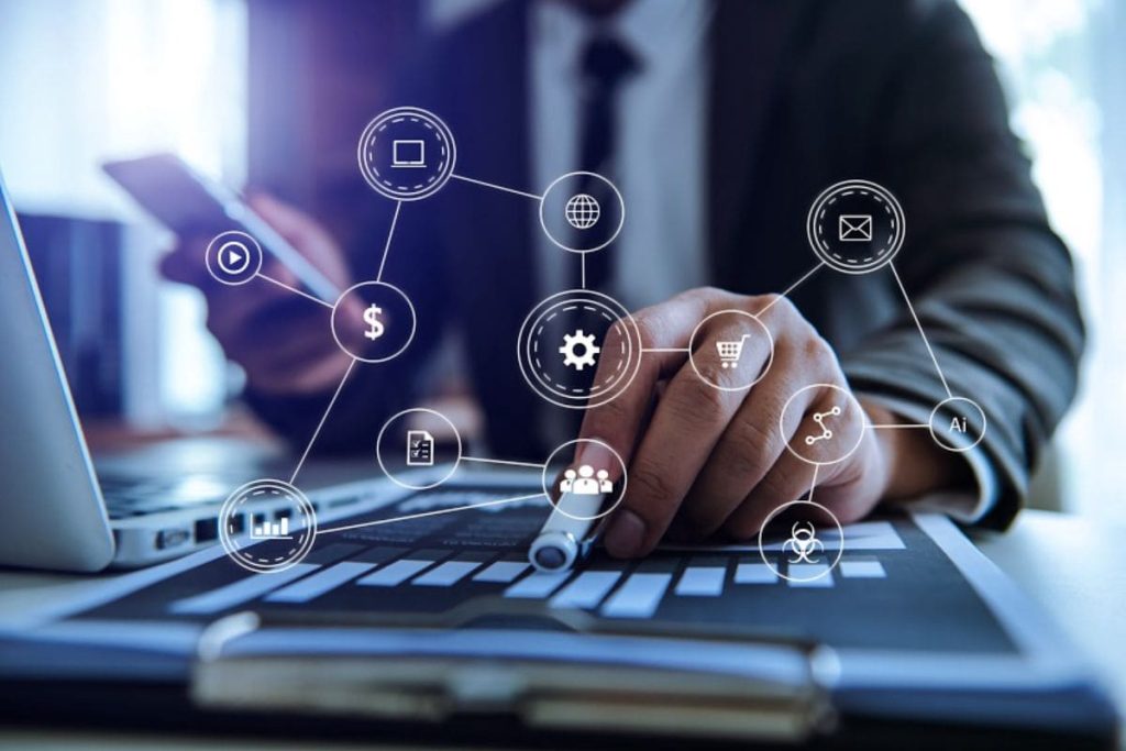 Các công cụ phân tích là yếu tố không thể thiếu của một chuyên gia Marketing Analytics.