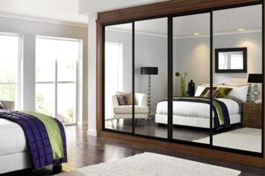 Kiêng kỵ đặt gương soi đối diện giường ngủ