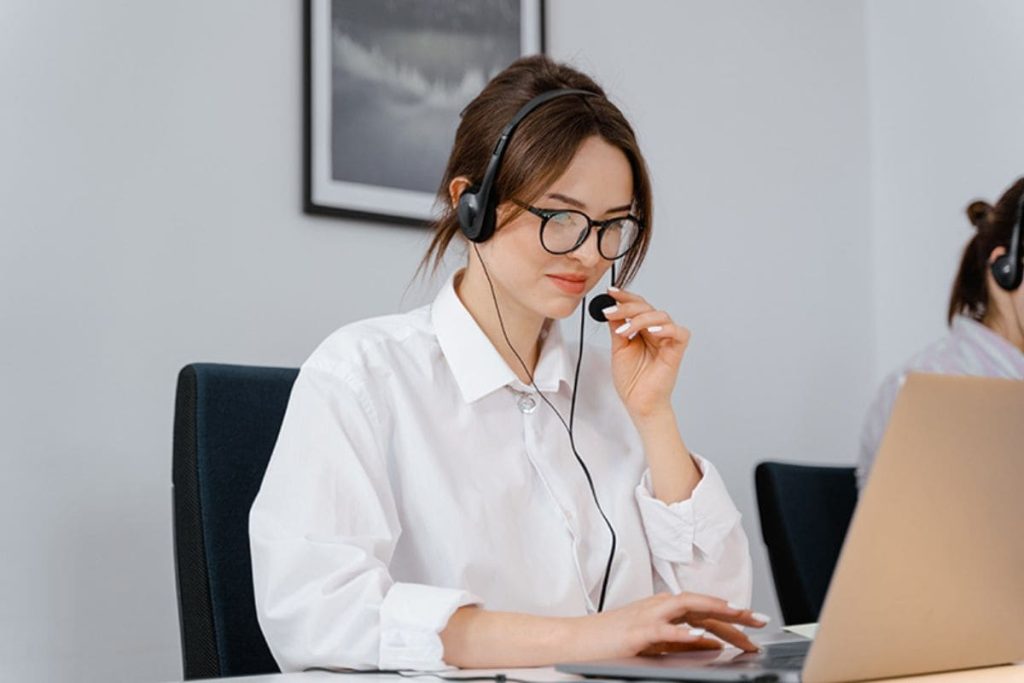 Thái độ quyết định phần lớn sự thành công trong vai trò hỗ trợ khách hàng